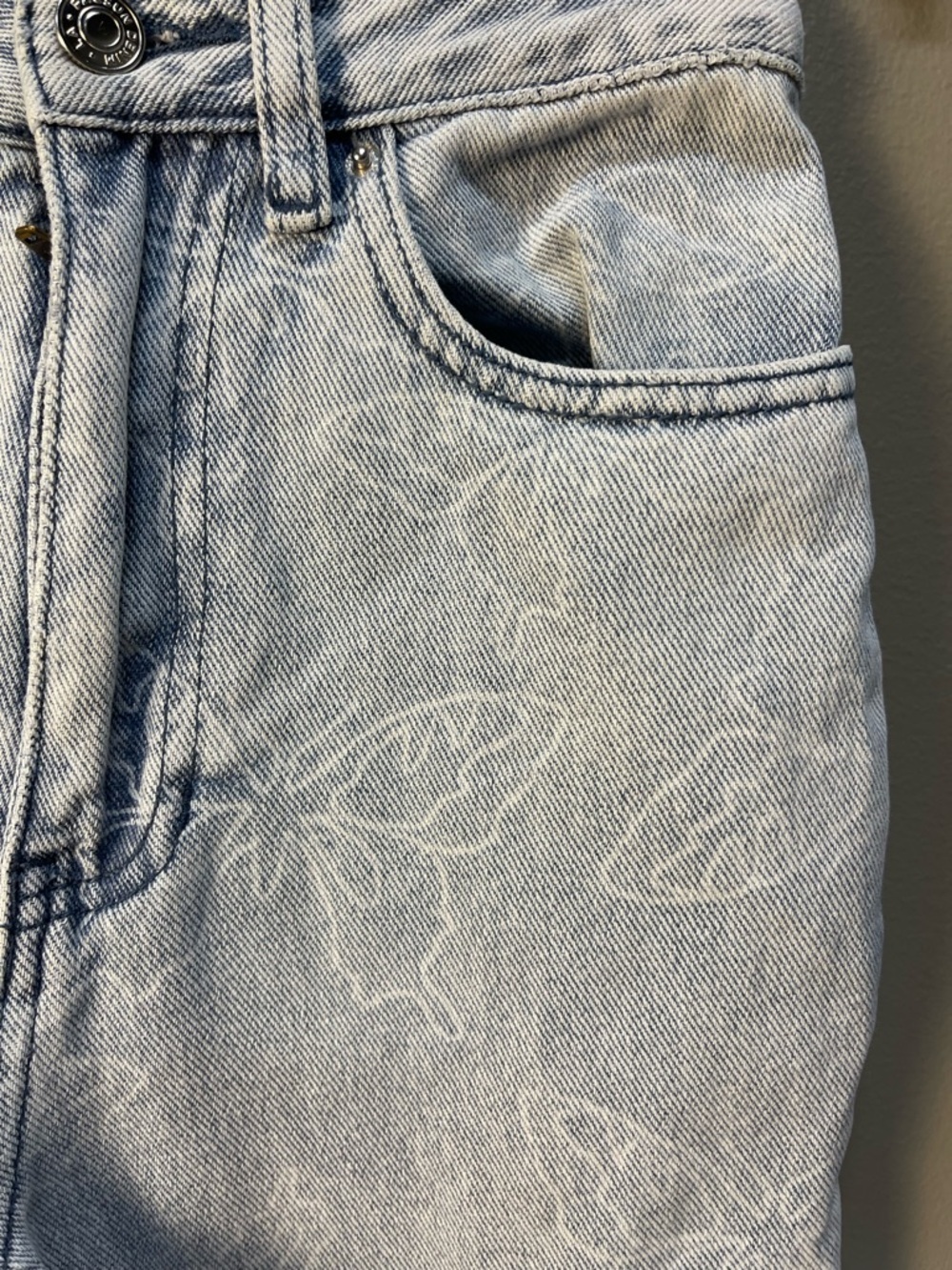 PacSun Light Blue High-Rise Jeans with Subtle butterfly Detail